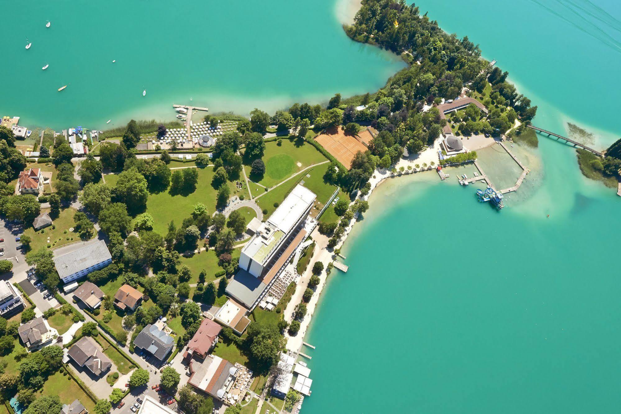 Parkhotel Portschach - Das Hotelresort Mit Insellage Am Worthersee Portschach am Woerthersee Exterior photo